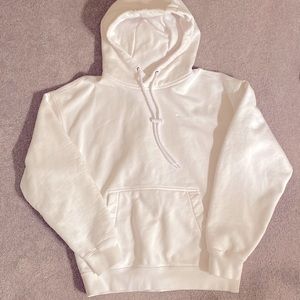 Oversized Nike hoodie-size Small- only worn once.